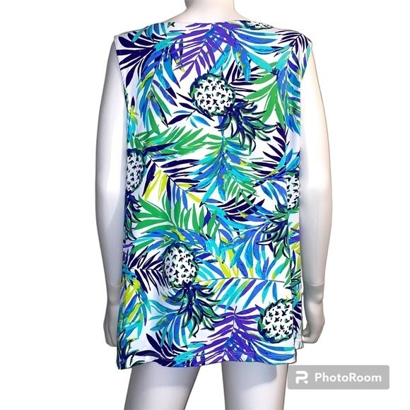 Pineapple V Neck Sleeveless Top No Brand or Size - Picture 2 of 4